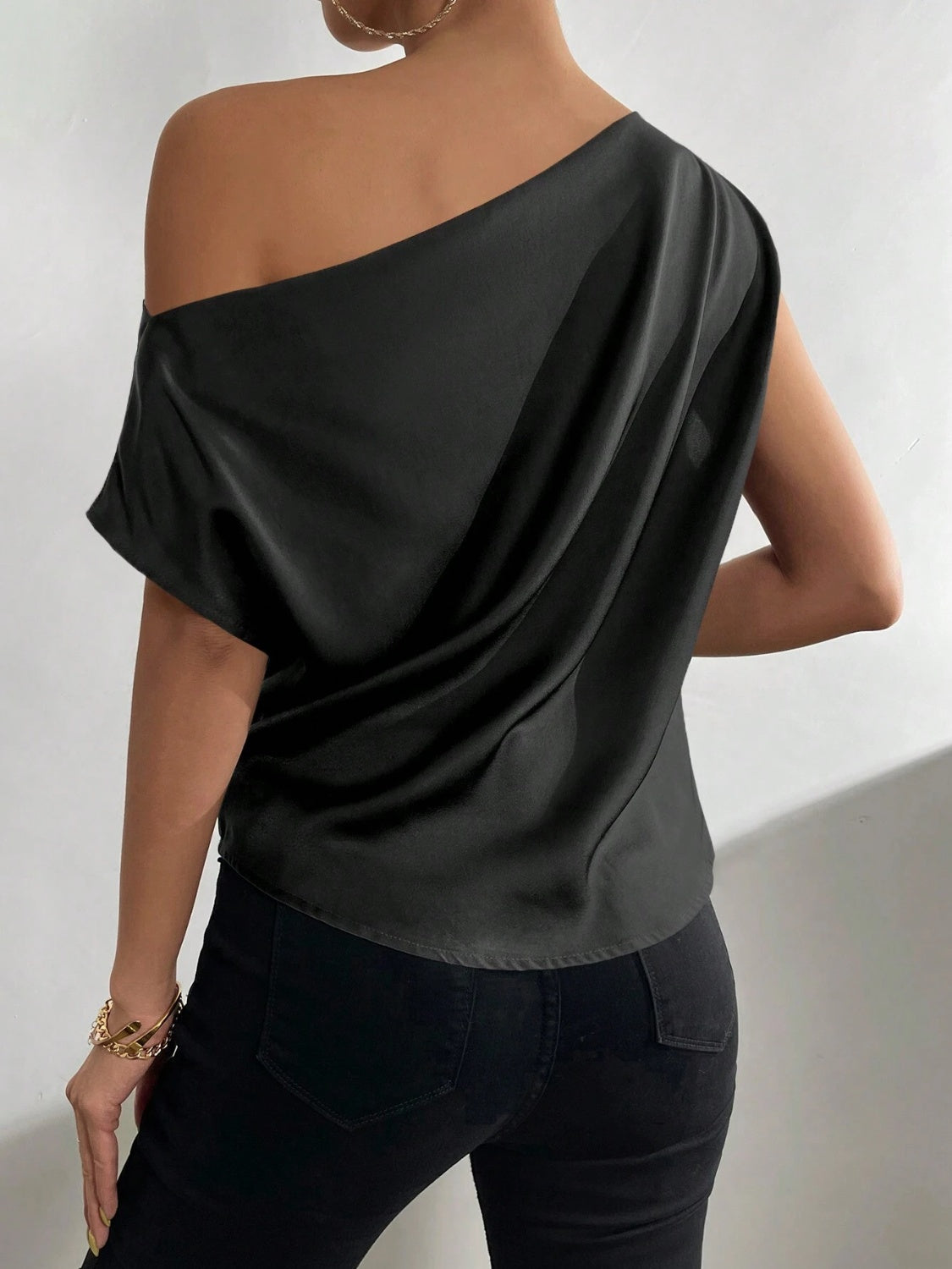 Kara Ruched Single Shoulder Blouse